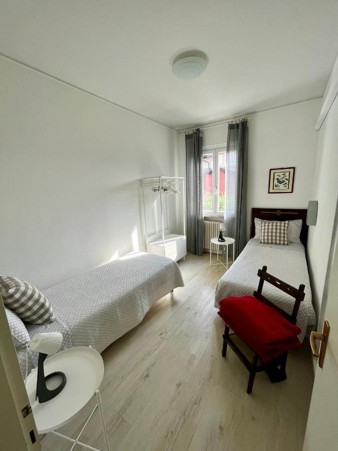 Your Familyapartment In Sirmione Buitenkant foto