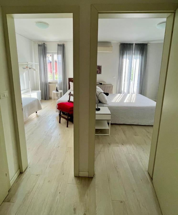 Your Familyapartment In Sirmione Buitenkant foto