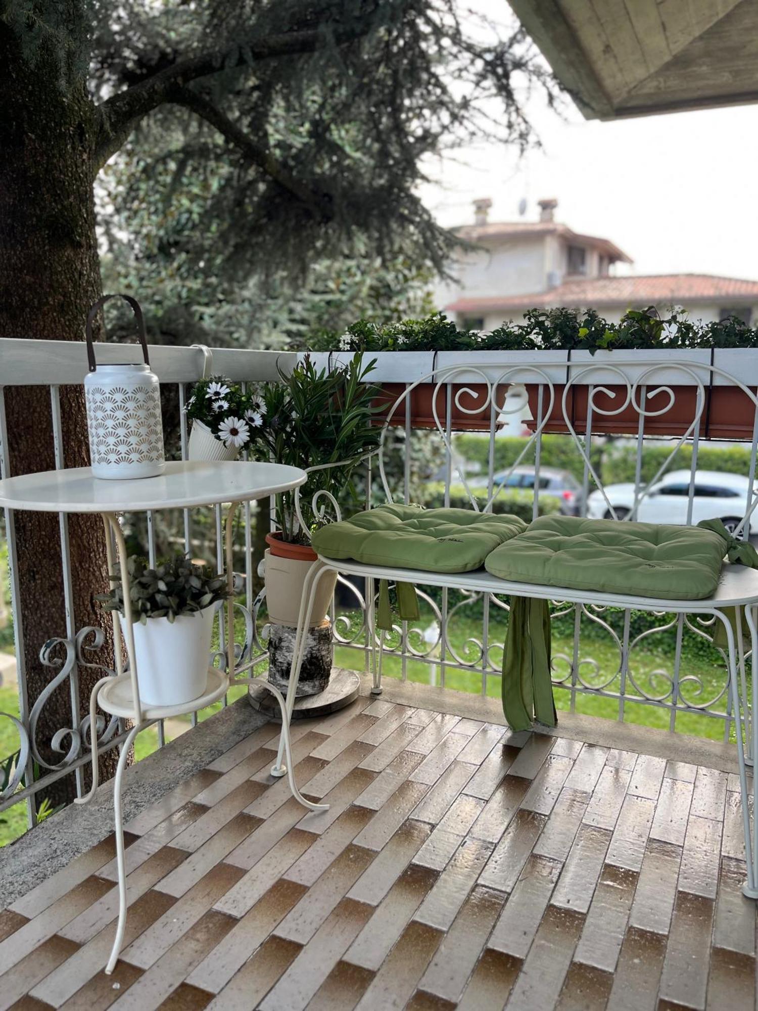 Your Familyapartment In Sirmione Buitenkant foto